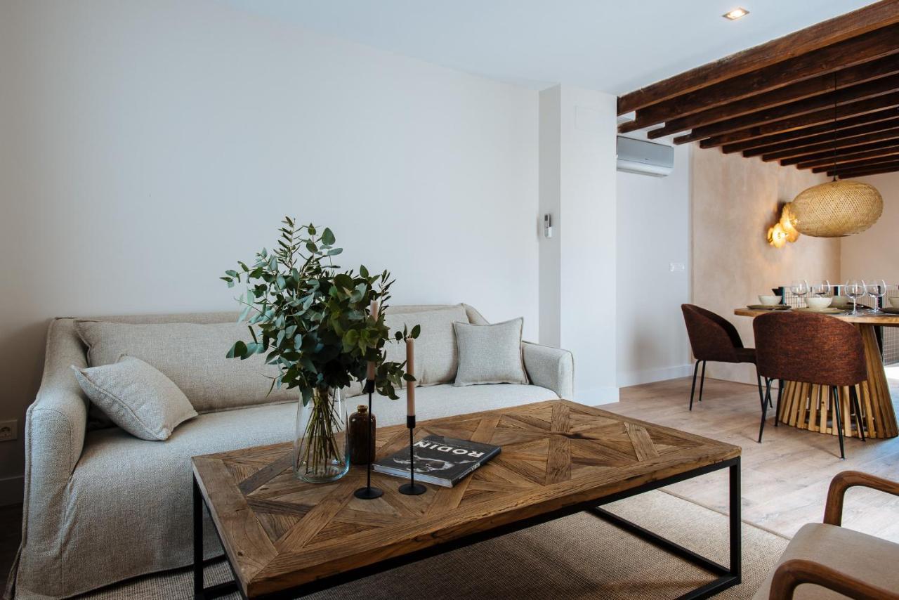 La Silleria De Triana By Magno Apartments Sevilla Bagian luar foto