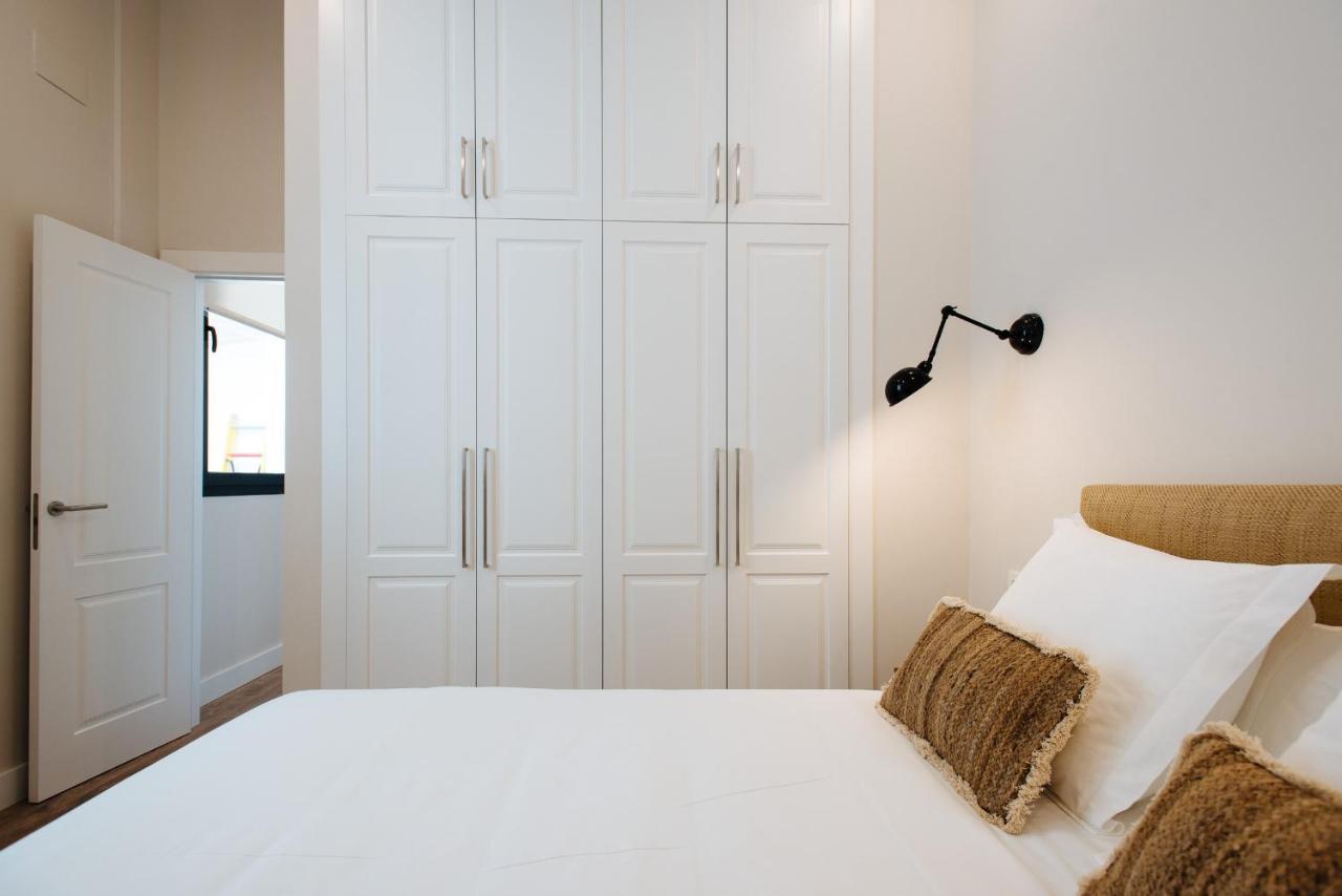 La Silleria De Triana By Magno Apartments Sevilla Bagian luar foto