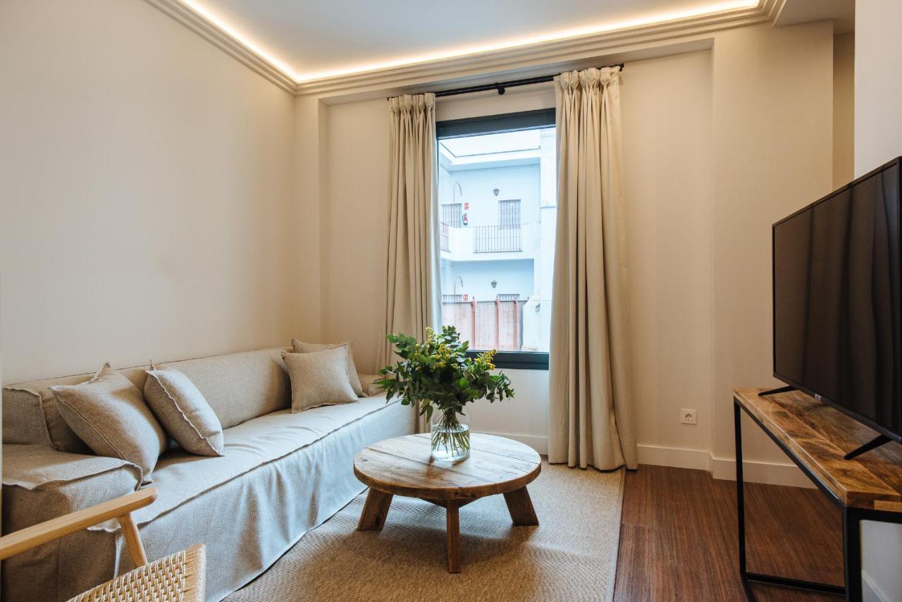 La Silleria De Triana By Magno Apartments Sevilla Bagian luar foto